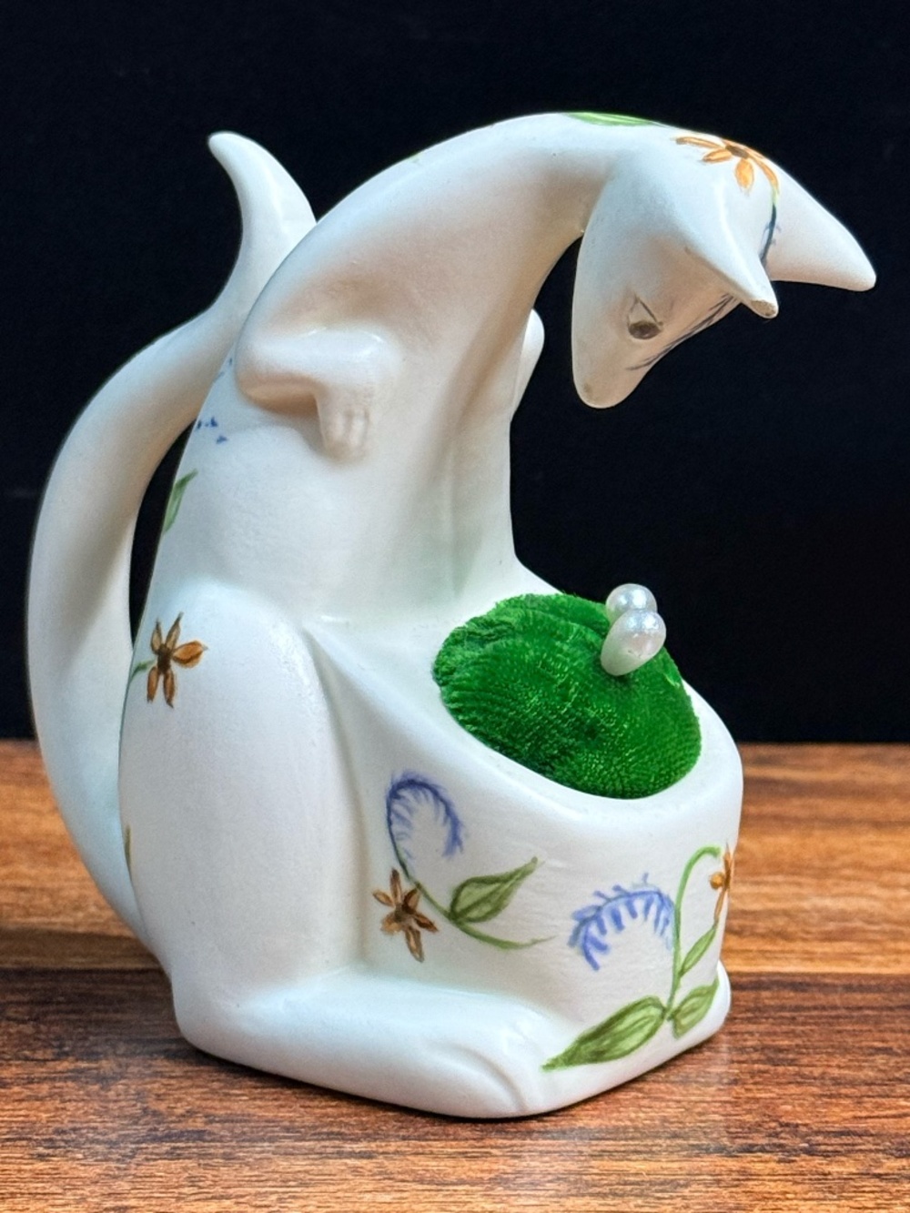 Vintage 1979 Kangaroo Pin Cushion Holder